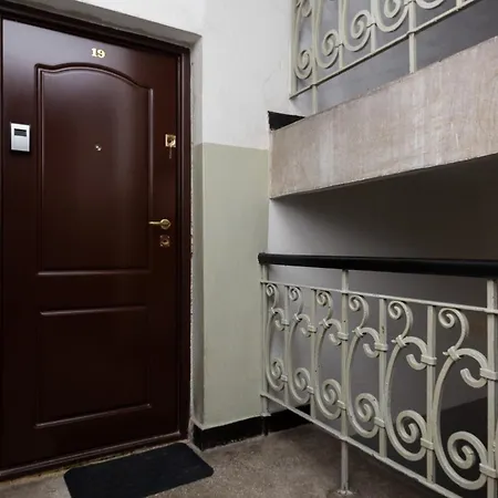 Apartment New Town By Renters